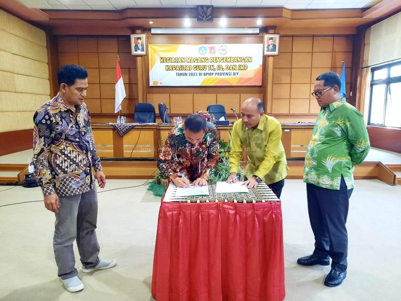 Langkah Maju Disdik Kedepankan Kompotensi Pendidikan, Thariq Modanggu Sembangi Tendik dan Pendidik Gorontalo Utara di DIY (Daerah Istimewa Yogyakarta)